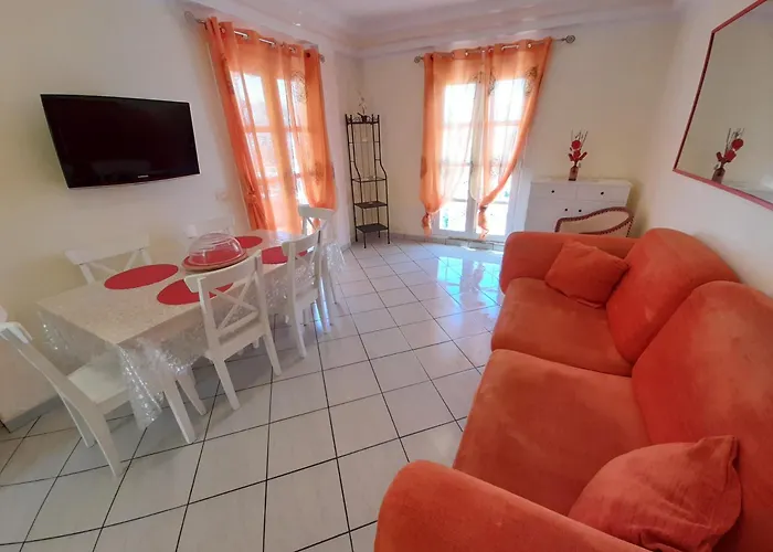 Attico Orlando Адехе